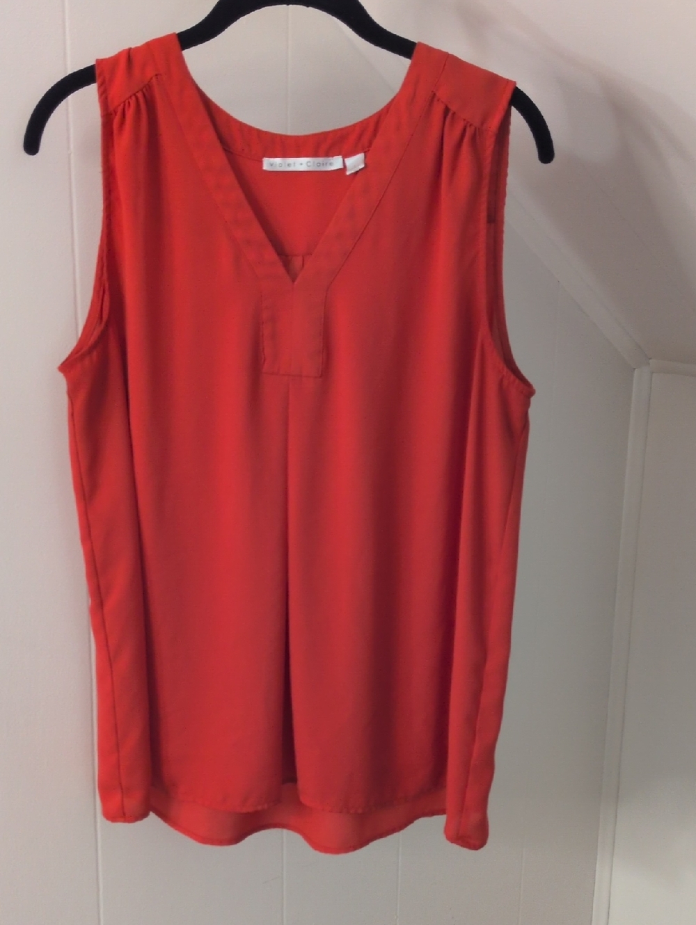 Violet & Claire Coral Sleeveless V-Neck Blouse